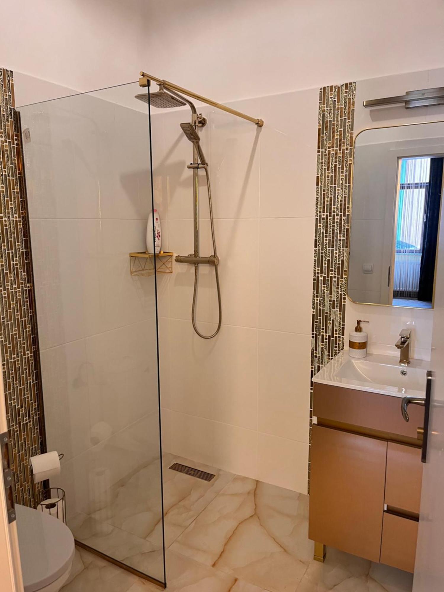 Urban Central Apartments Brasov Exterior photo