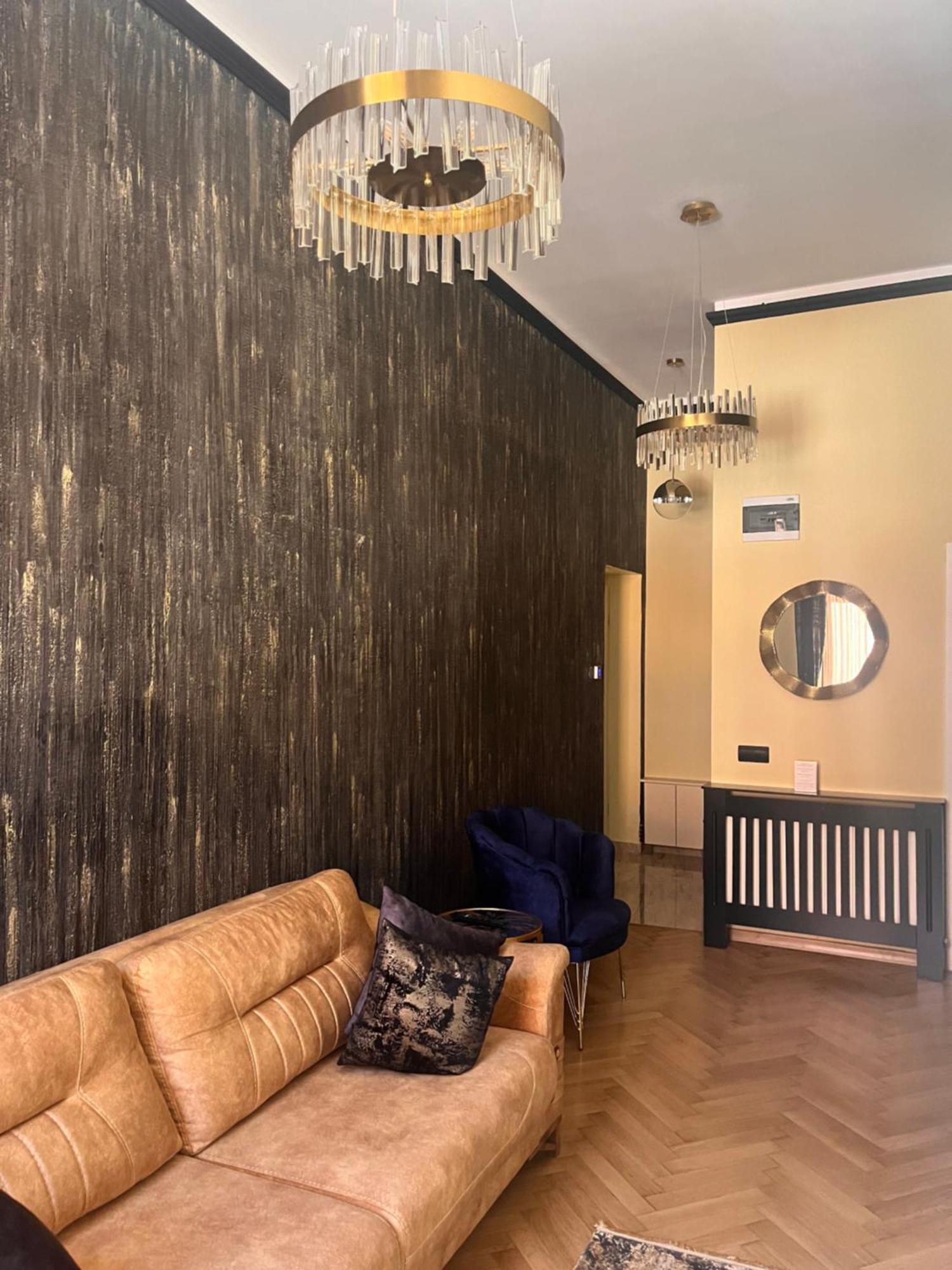 Urban Central Apartments Brasov Exterior photo